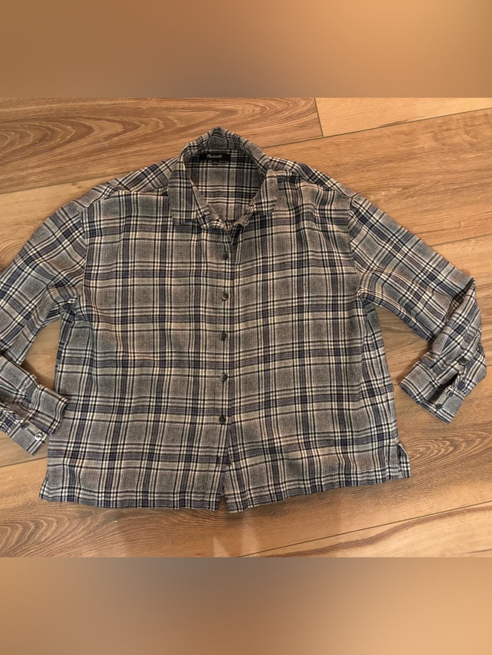 Women’s Casual Plaid Button-Down flannel - Gray/Navy